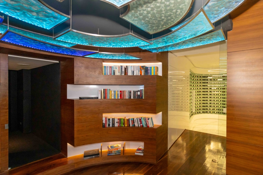 5 Bedroom Property for Sale in Clifton Western Cape